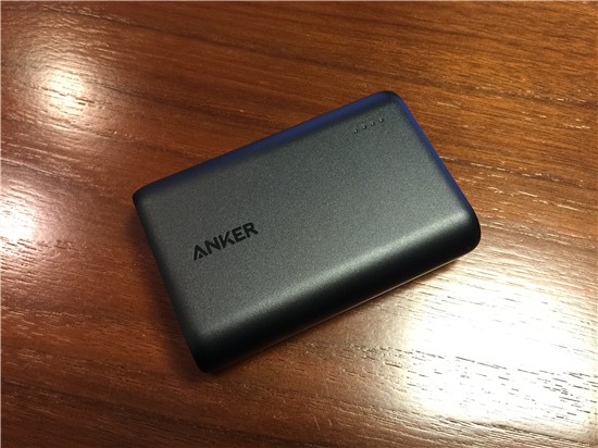 Anker PowerCore 10000：iPhoneを４回も充電できる優秀すぎるモバイルバッテリーを購入