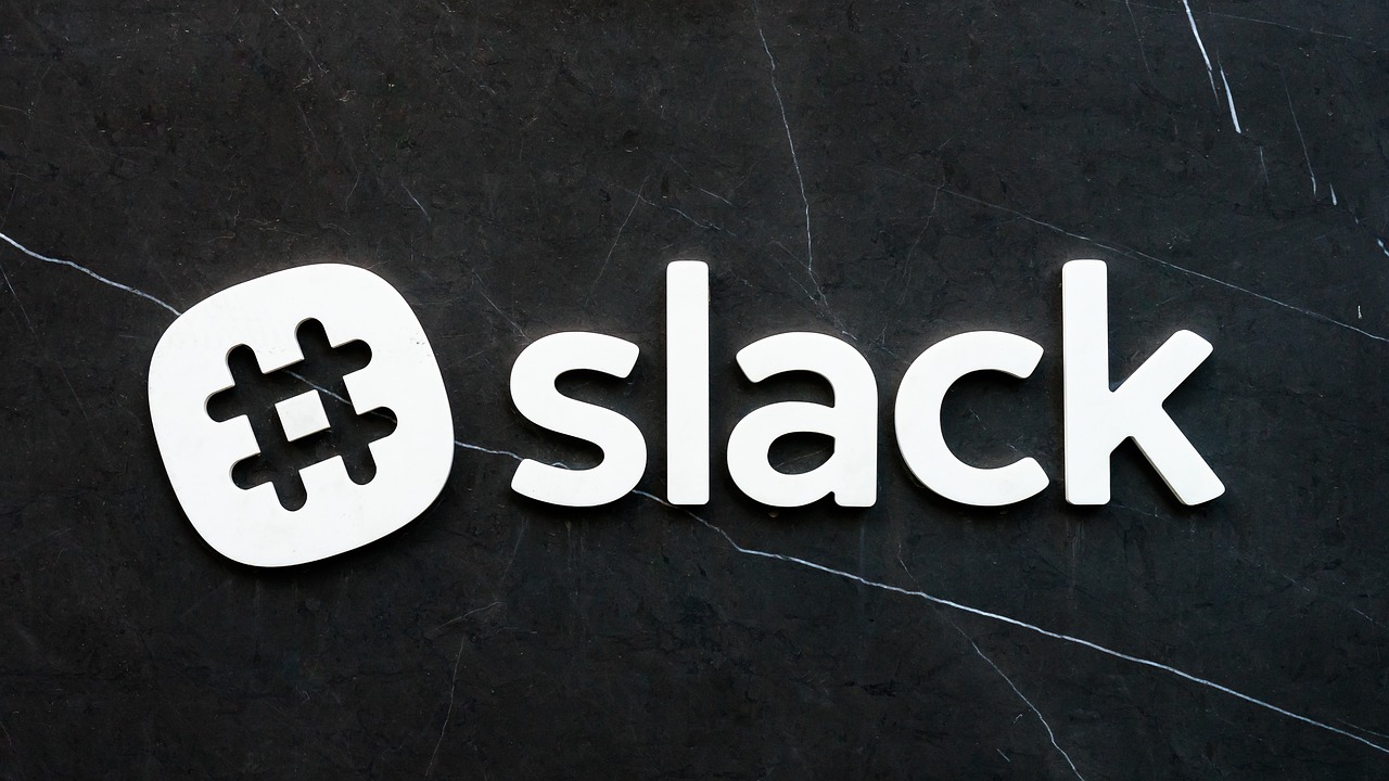 Slack：作成済みのWebHook URLを管理・変更する方法